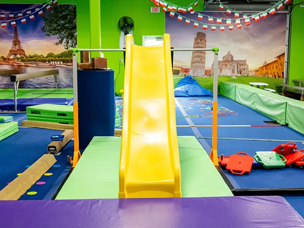 어린이 놀이터 장비의 종류